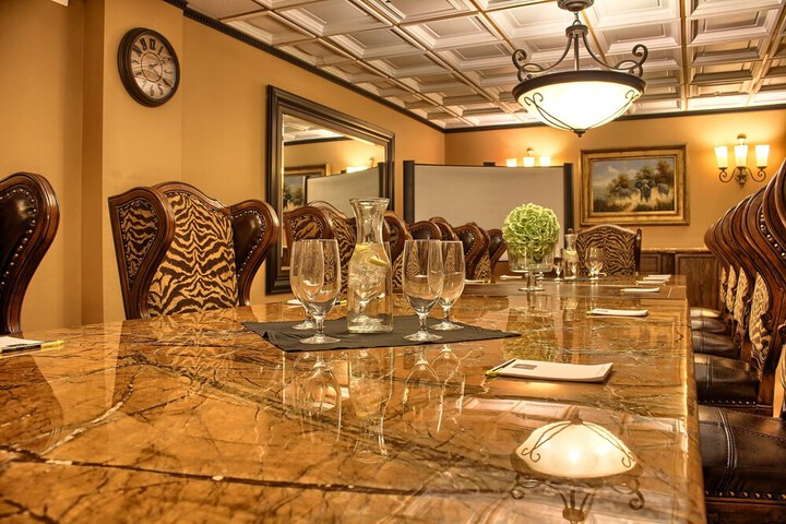 Grant Hall Hotel