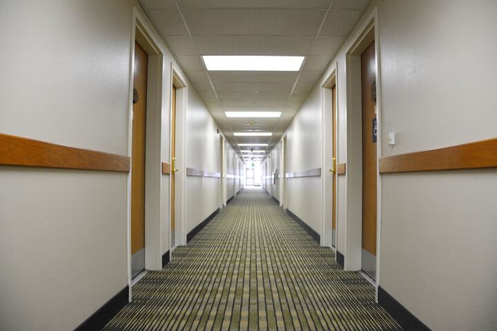 Ballroom/Hall 38 of 51