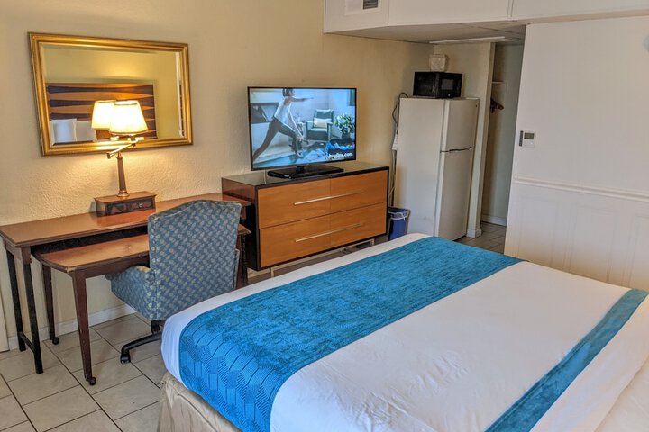Room 41 of 61