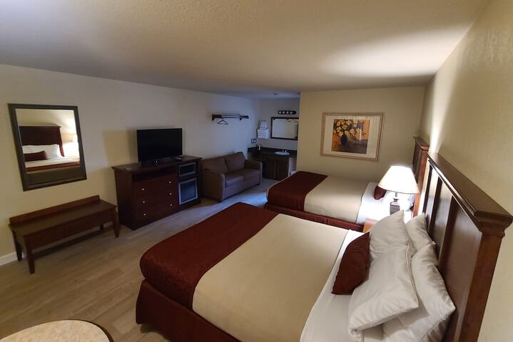 Room 26 of 61