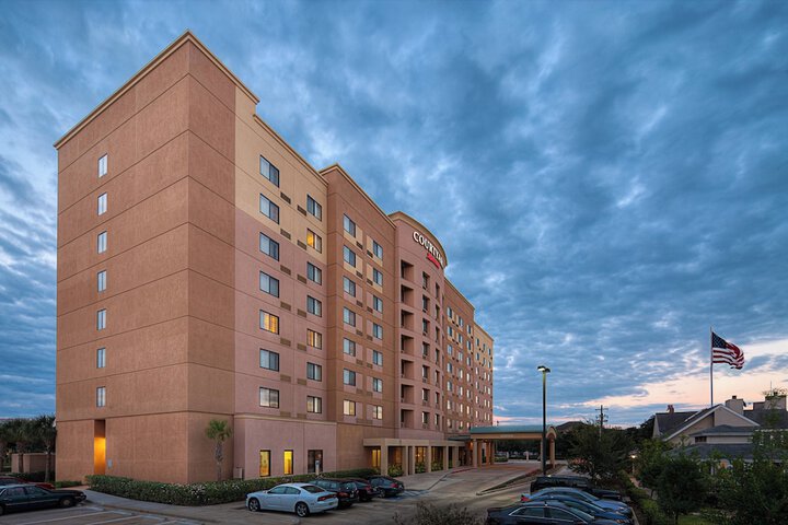 Hotel 2 of 31