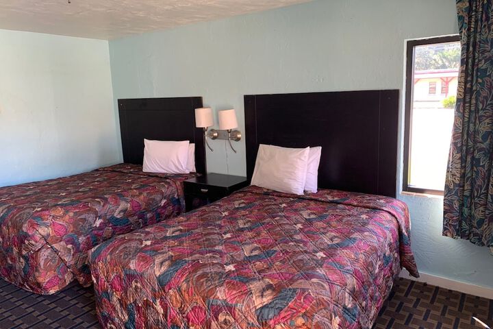 Room 16 of 22