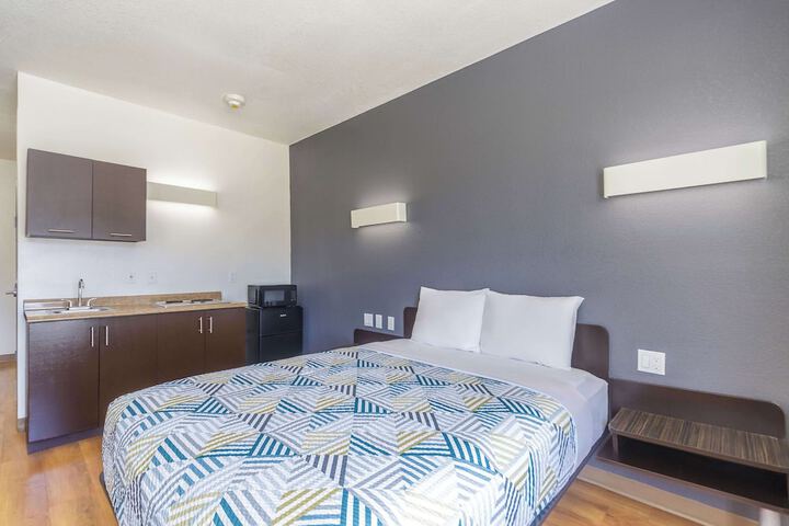 Room 15 of 25
