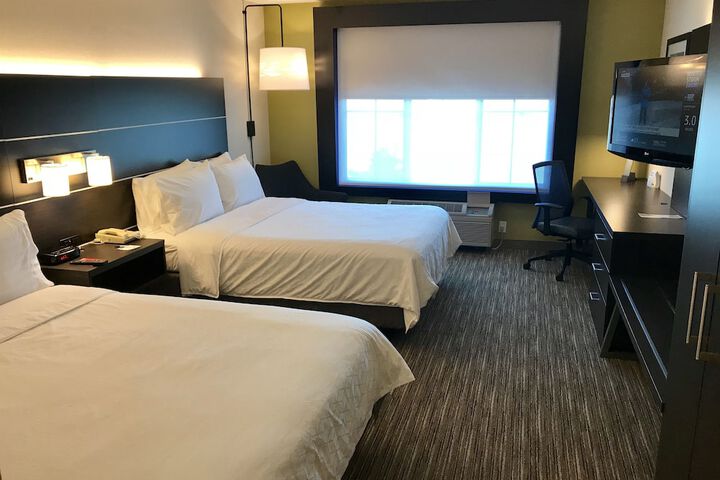 Holiday Inn Express Hotel & Suites Tracy by IHG
