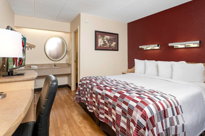 Room 34 of 36