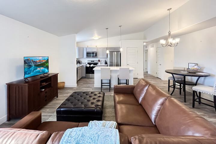 Bark & Bike Abode 3 Bedroom Home