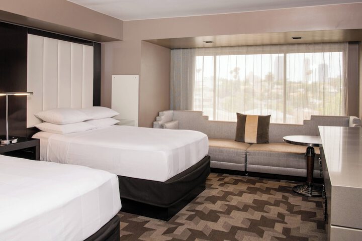 Room 48 of 108