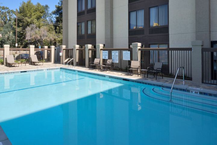 Pool 6 of 49