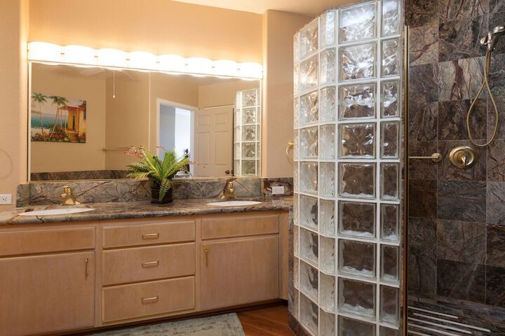 KAULANA AT KONA 3 BEDROOMS 2.5 BATHROOMS CONDO