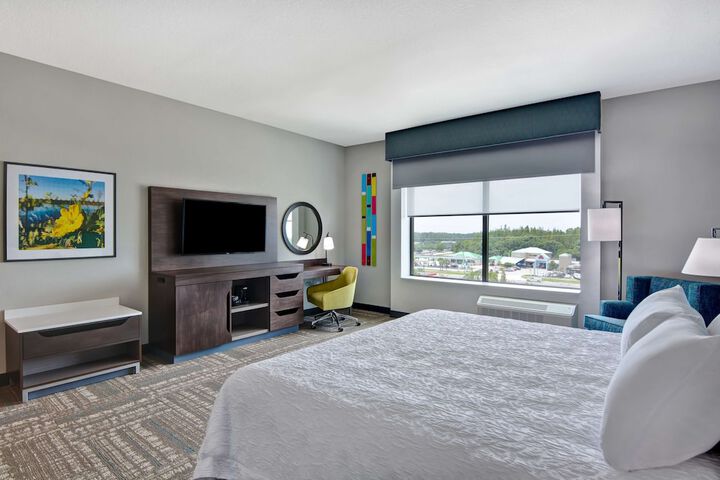 Room 26 of 49