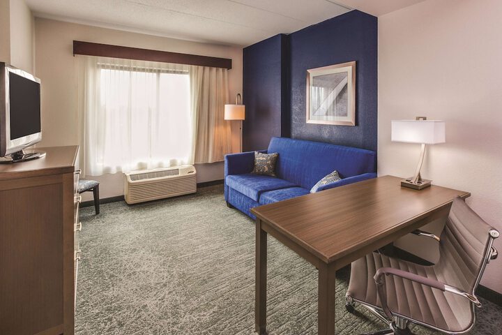 Room 18 of 31
