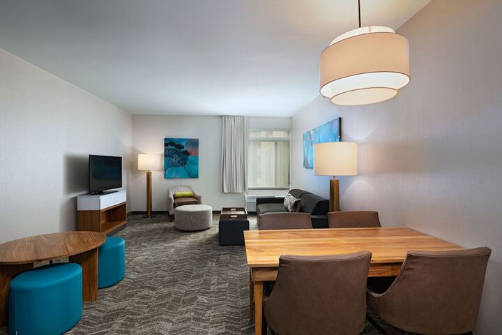 Room 38 of 54