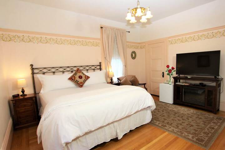 Room 49 of 72