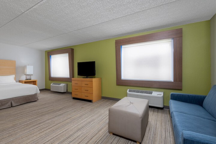 Room 19 of 54