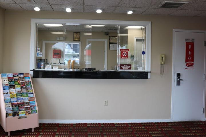 STUDIOS & SUITES 4 LESS CHESAPEAKE