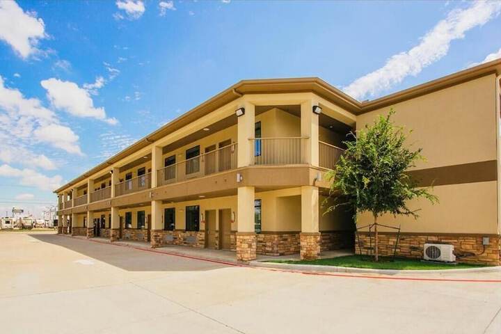 Hotel 4 of 57