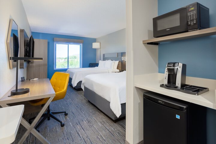 Room 15 of 78