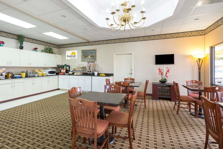 Americas Best Value Inn & Suites Sumter