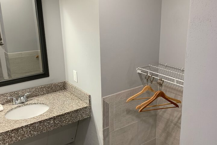 Room 15 of 25