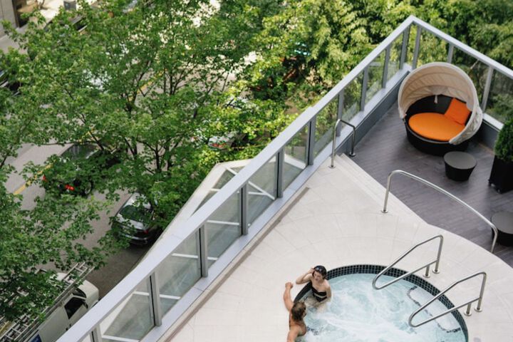 Hyatt Vancouver Downtown Alberni