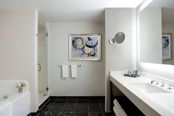 Room 75 of 162