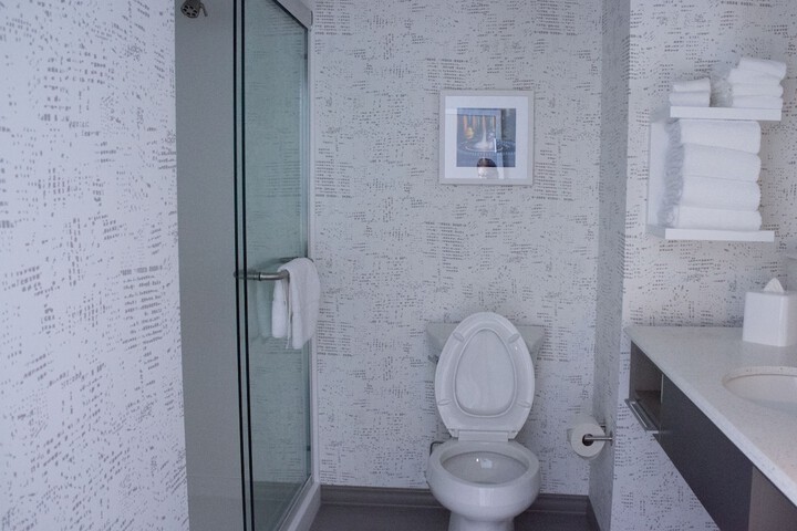 Room 44 of 89
