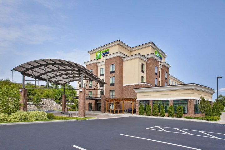 Hotel 6 of 65
