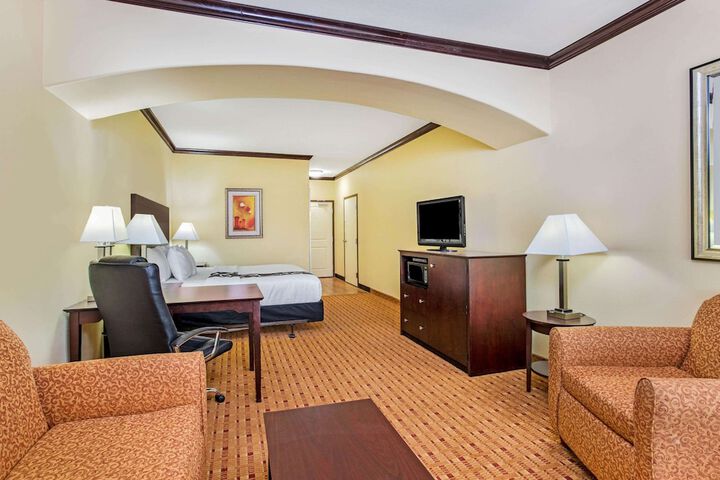 Room 15 of 30