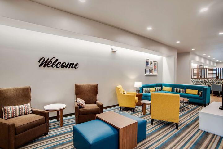 Hotel Interior 12 of 39