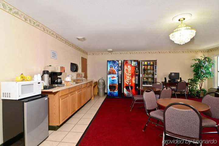 Arlington Inn & Suites