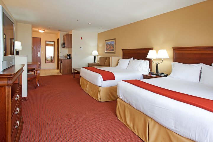 Room 20 of 34
