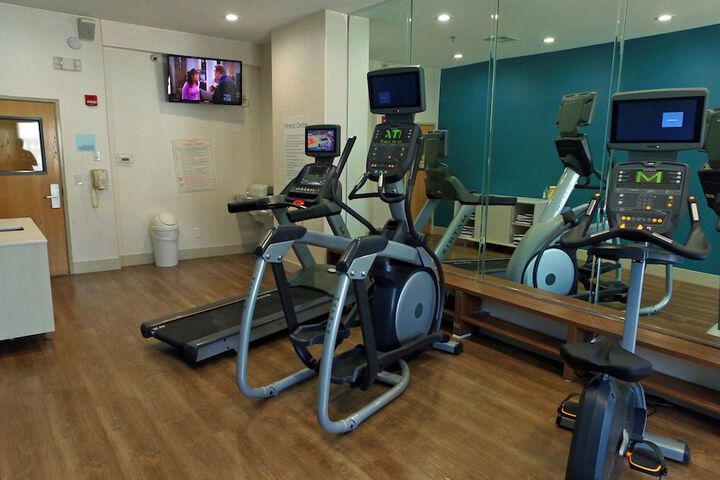 Holiday Inn Express Hotel & Suites South Padre Island by IHG