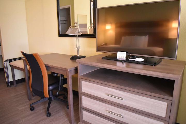 Room 63 of 88