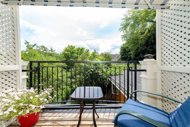 The Stella Rose B & B