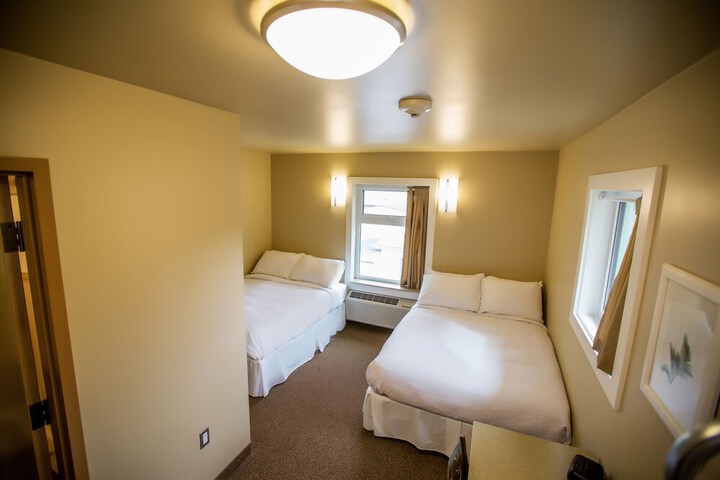 Room 14 of 29