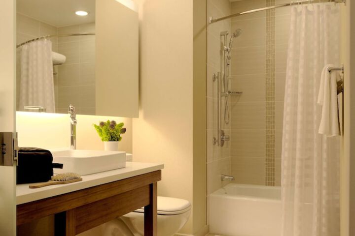 Hyatt Place Indianapolis / Fishers