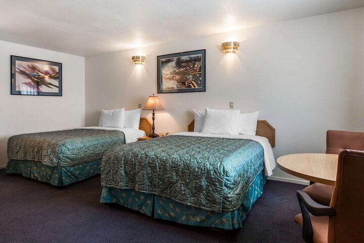 Rodeway Inn Beaumont 1-10