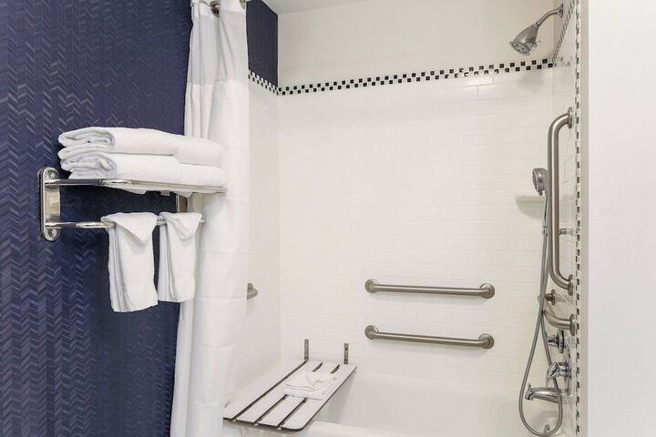 Fairfield Inn & Suites Mahwah
