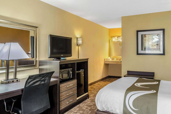 Quality Inn University Area