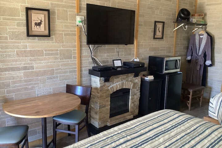 Room 149 of 200