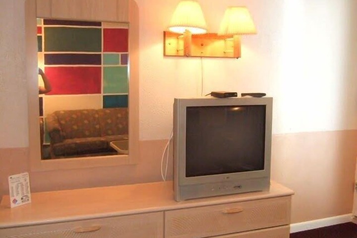 Room 17 of 72
