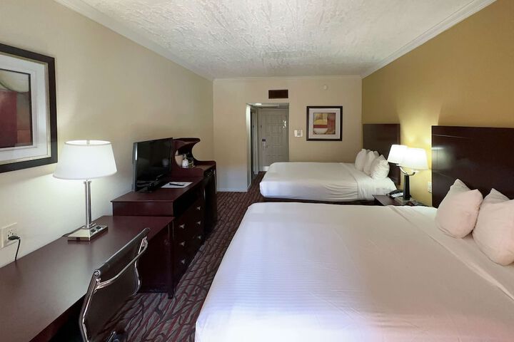 Room 14 of 14