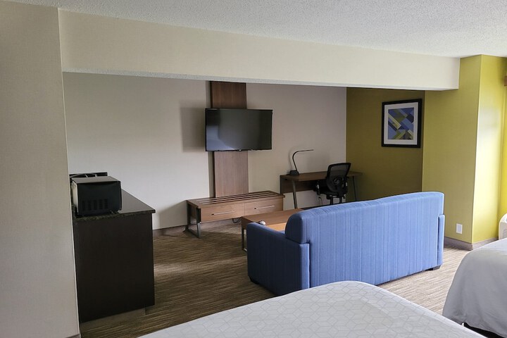 Holiday Inn Express Edgewood-Aberdeen-Bel Air by IHG