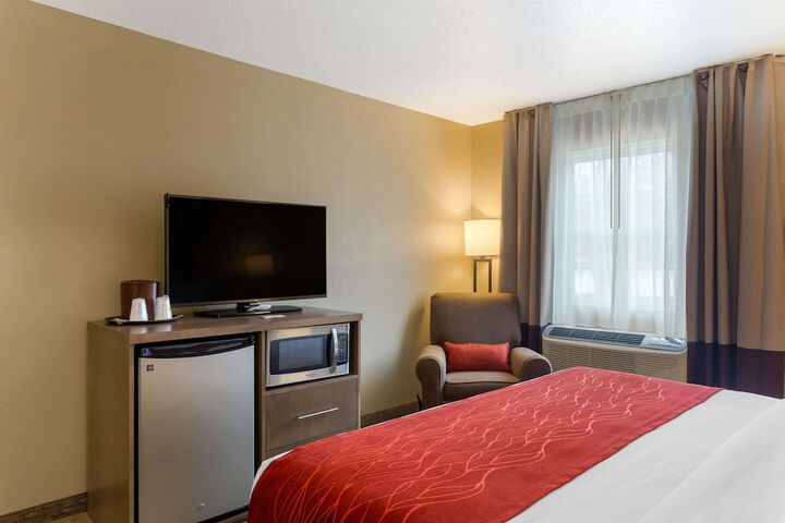 Room 32 of 58