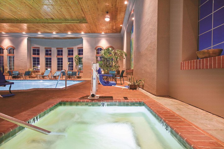 Pool 5 of 24