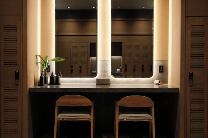 Four Seasons Resort Whistler