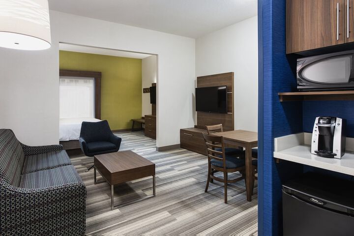 Room 20 of 42