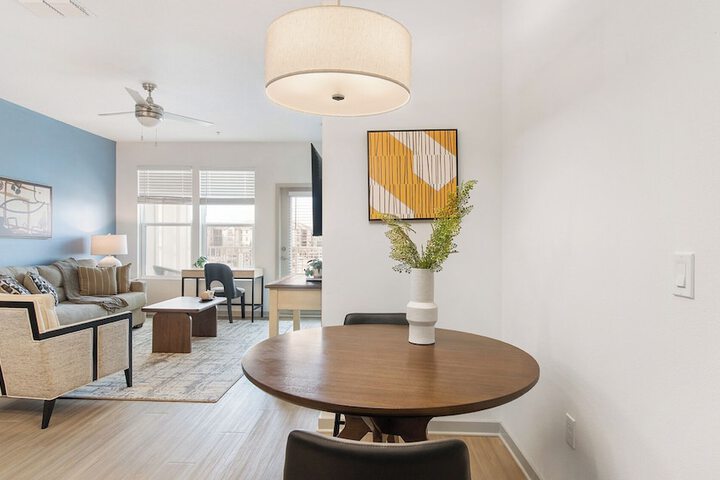 Landing Furnished Apartments near Lake Apopka