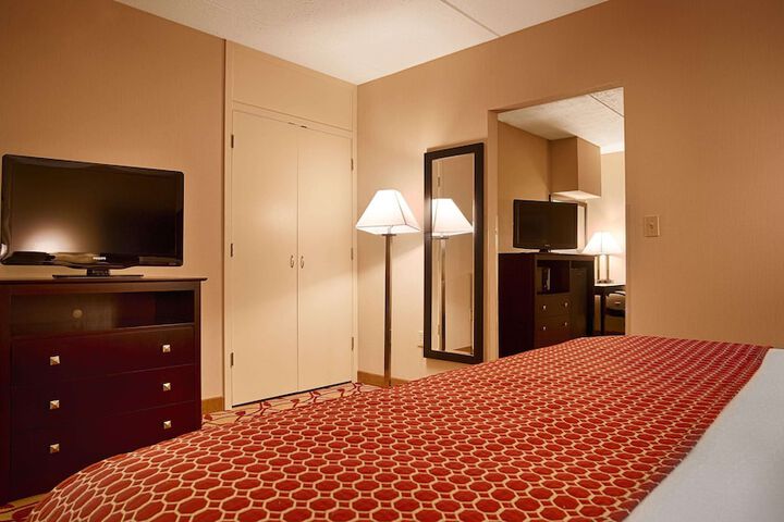 Room 20 of 42