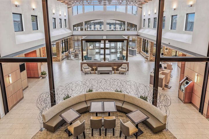 Embassy Suites by Hilton Detroit Metro Airport
